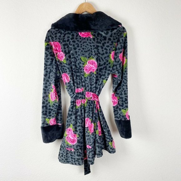 BETSEY JOHNSON Black Pink Plush ROBE CHEETAH - Picture 3 of 8